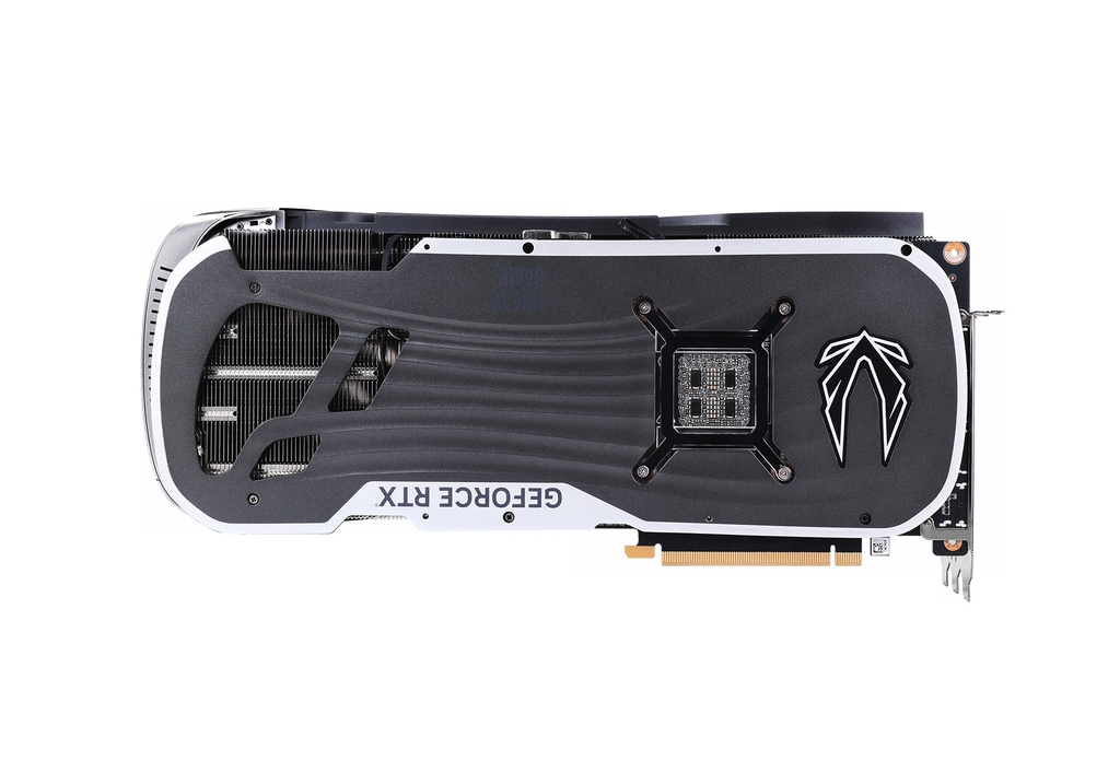 索泰 GeForce RTX 4080 SUPER-16GB AMP EXTREME AIRO