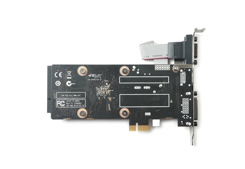 GeForce ® GT 710 1GB