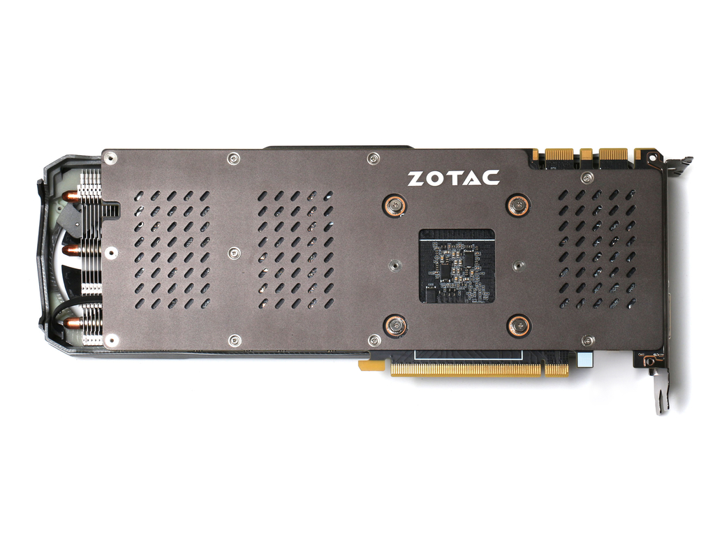 GeForce® GTX 980 AMP! Omega Core