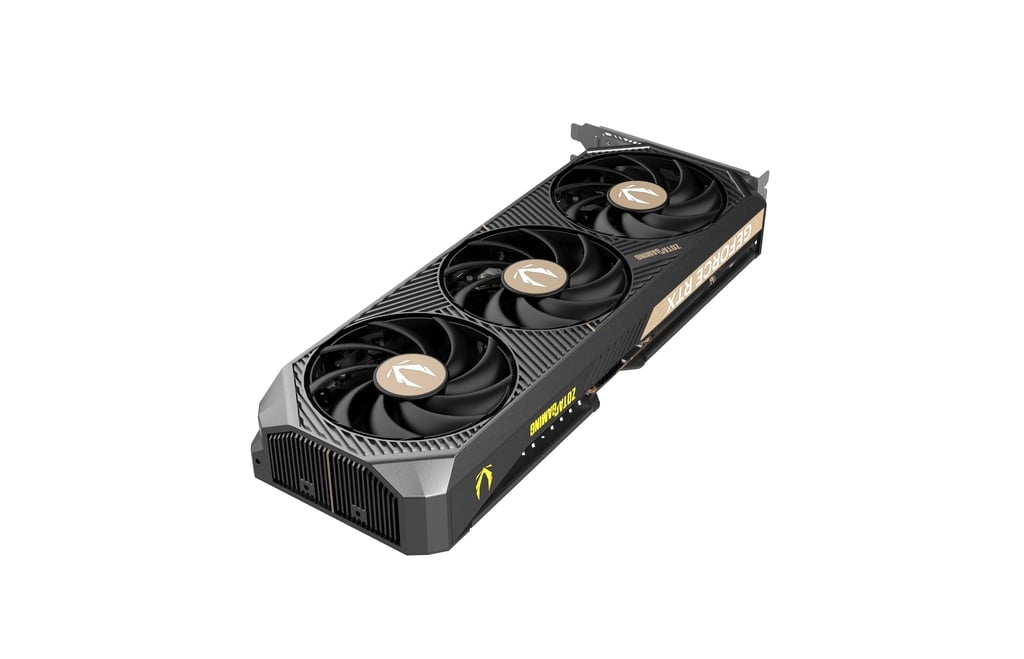 ZOTAC GAMING GeForce RTX 5070 SOLID OC