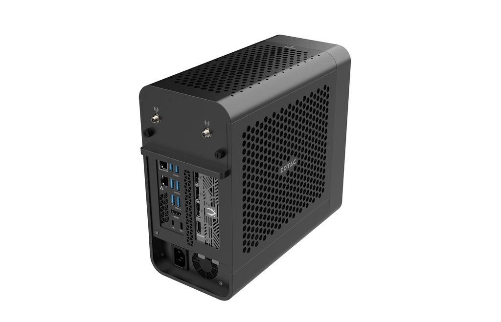 MAGNUS ONE EU275070C (Barebone) | ZOTAC