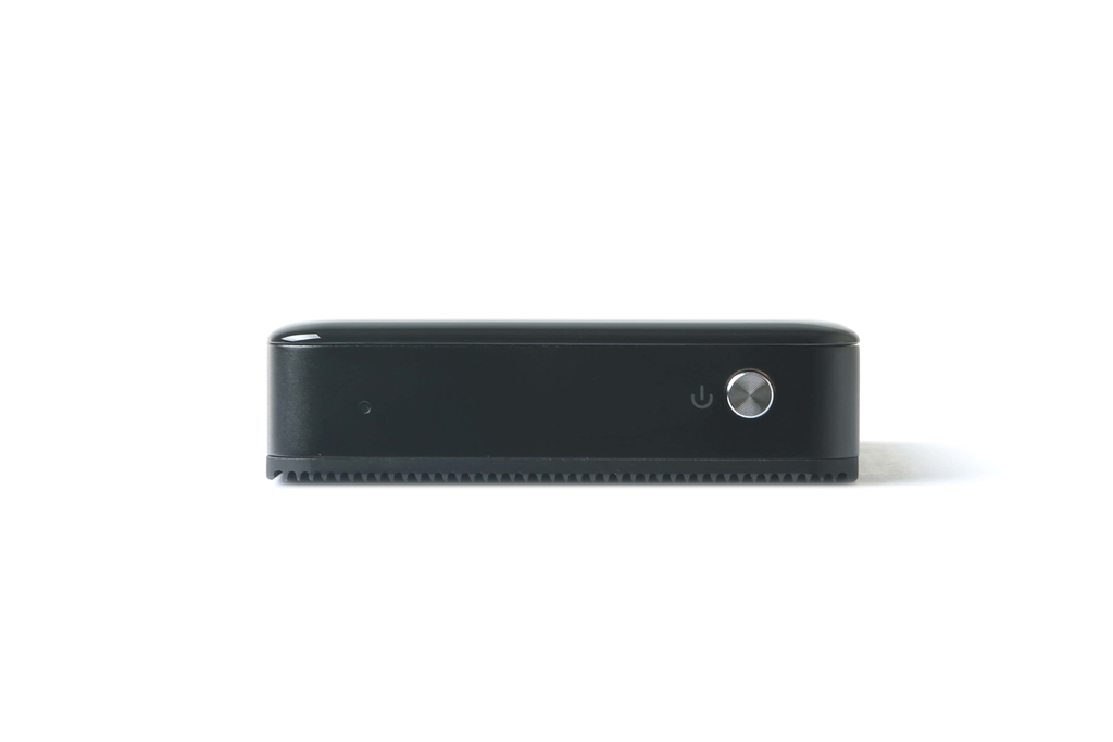 ZOTAC ZBOX PI335 Windows10小型PC デジタルサイネージ ZBOX PI335 pico with Windows 10 | ZOTAC